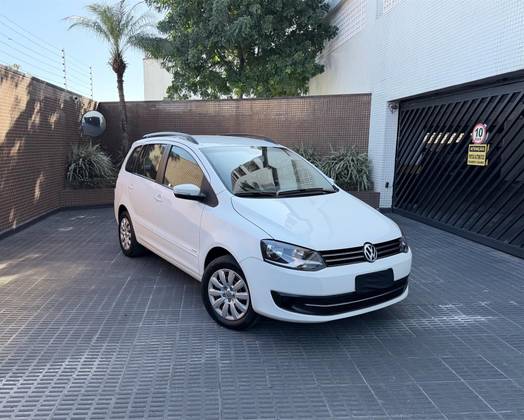 VOLKSWAGEN SPACEFOX 1.6 MI TREND 8V FLEX 4P MANUAL VOLKSWAGEN SPACEFOX 1.6 MI TREND 8V FLEX 4P MANUAL
